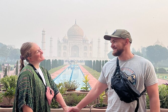 Private Taj Mahal and Agra Day Tour from Delhi-All Inclusive - Agra Fort in about an hour: what fits and what to focus on