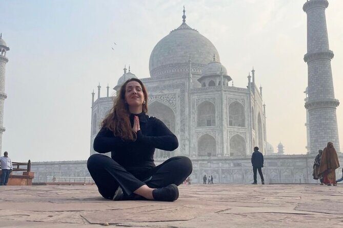 Private Taj Mahal and Agra Day Trip from Delhi by Car with Lunch - First Stop in Agra: Meeting Your Guide and Getting Oriented