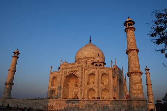 Private Taj mahal and Fatehpur Sikri Tour From Delhi - The Car, Timing, and How to Prepare for 10–12 Hours