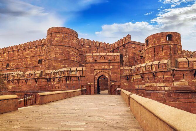 Private Taj Mahal Day Trip from Delhi Ending in Jaipur - Lunch break in Agra: plan for a separate meal cost