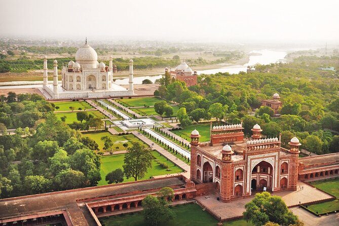 Private Taj Mahal Sunrise and Old Delhi Tour from New Delhi - The 3 AM hotel pickup: the hardest part, and the best part