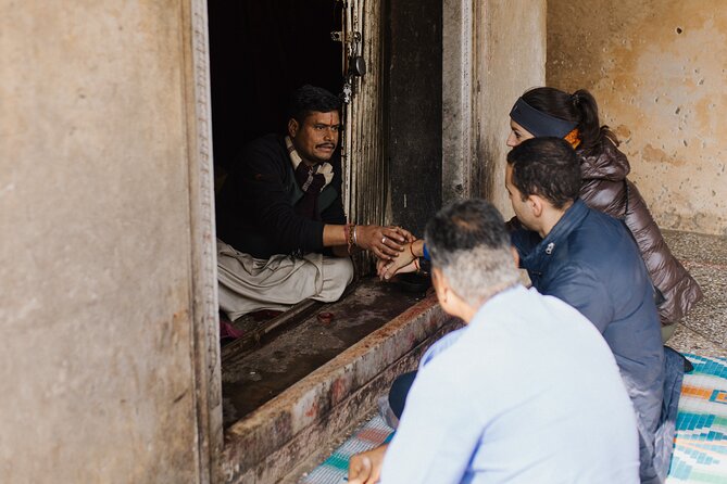 Private Temple Tour in Jaipur w/ Guide, Transportation & Sites - The Day Plan: From Tarkeshwar to the Markets of Tripolia Bazar