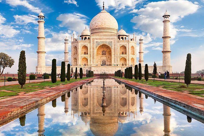Private Tour: Day Trip to Agra From Delhi Including Taj Mahal and Agra Fort - Pickup, Car Comfort, and Staying Low-Stress in Delhi Traffic