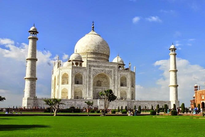 Private Tour of Agra's Most Instagrammable and Photogenic Spots - Itmad-ud-Daula (Baby Taj): Close-Up Craftsmanship Time