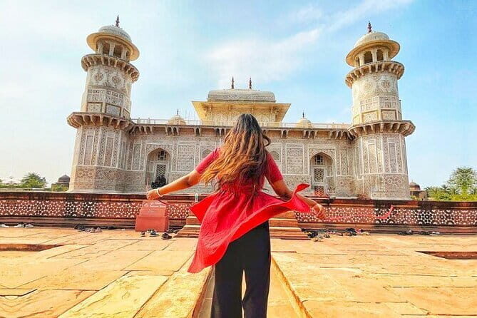 Private Tour of Agra's Most Instagrammable and Photogenic Spots - Your Day Starts at the Taj Mahal: What 3 Hours Really Gives You