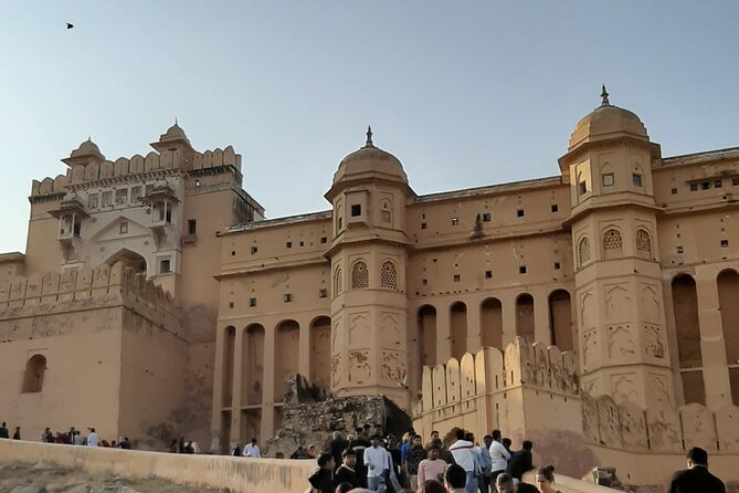 Private tour of Jaipur with Driver and Guide - Jal Jal Mahal outside view: serene stop with a built-in limitation