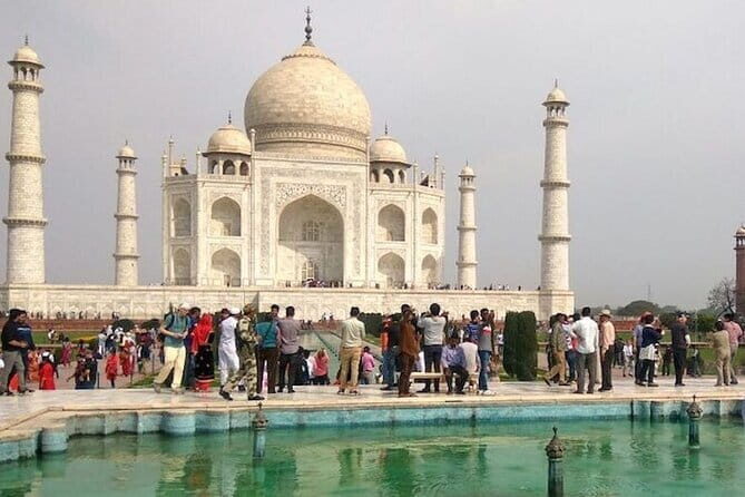 Private Tour of Taj Mahal, Agra Fort & Baby Taj with Agra Pick-up - Taj Mahal at sunrise: more than a photo stop
