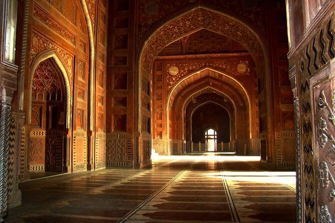 Private Tour:Sunrise Taj Mahal Love Tour From Delhi including Agra fort - Where this tour shines (and who should pick it)