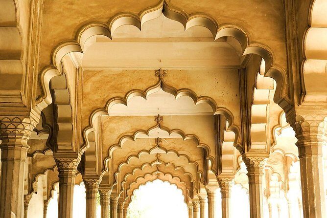Private Tour:Sunrise Taj Mahal Love Tour From Delhi including Agra fort - How to prepare so the day feels smooth