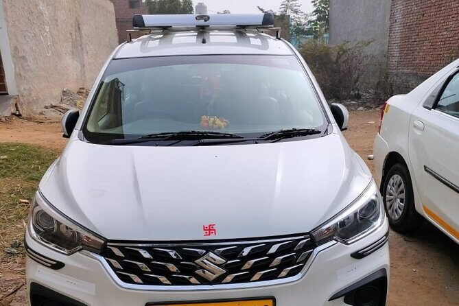 Private Transfer From Agra to Delhi By Car - Vehicle Choices for 1–10 People (Sedan, SUV, Mini Bus)