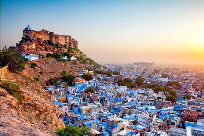 Private Transfer from Jaisalmer to Jodhpur - Ramdevra Temple: a meaningful stop or just a welcome break