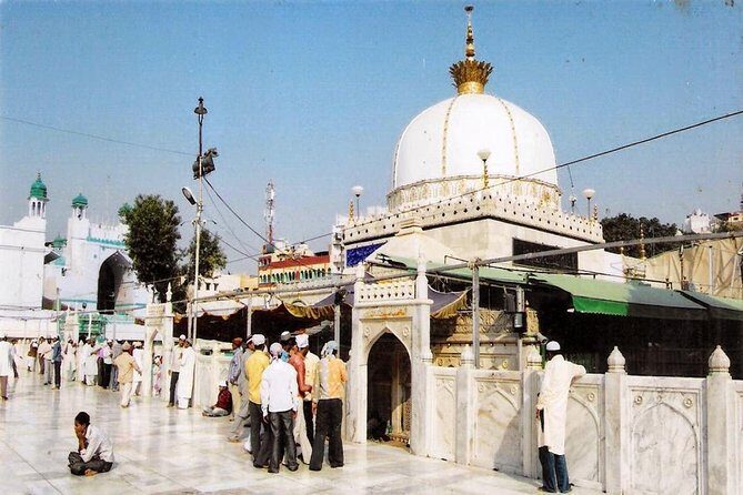 Private Transfer From Jodhpur to Jaipur Via Ajmer and Pushkar - The Value of a $45 Private Car (and What That Buys You)