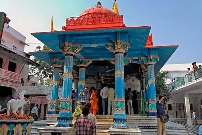 Private Transfer From Udaipur To Jaipur Via Pushkar - Your Pushkar Stop: 2–3 Hours for the Lake and Pilgrimage Vibe