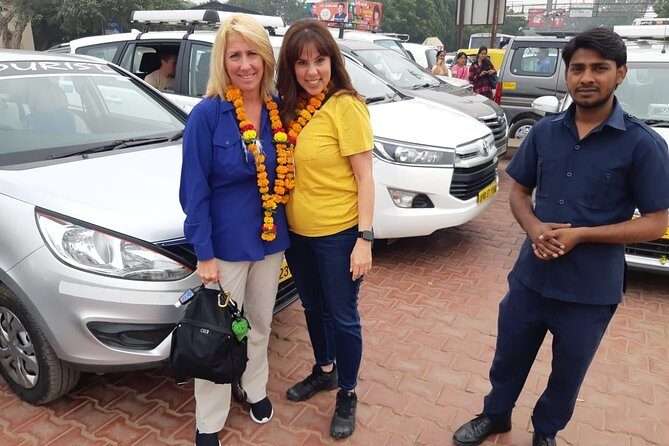 Private Transfer : Jaipur To Delhi with Private Transportation - Key highlights at a glance