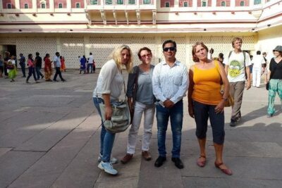 Private Tuk-Tuk Tour of Jaipur with Guide - Hawa Mahal: the Palace of Breeze, and why it was built