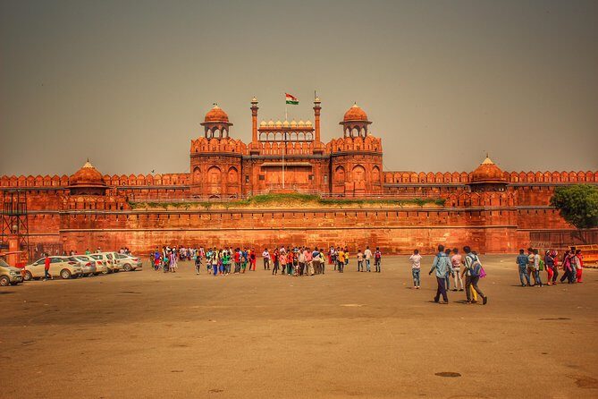 Private Walking Tour: Old Delhi including Ancient Havelis and Chandni Chowk - Back alleys after lunch: modern life among ancient walls