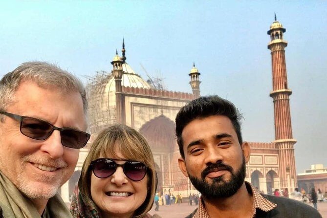 Private Walking Tour: Old Delhi including Ancient Havelis and Chandni Chowk - Khari Baoli: Asia’s wholesale spice market in walking form