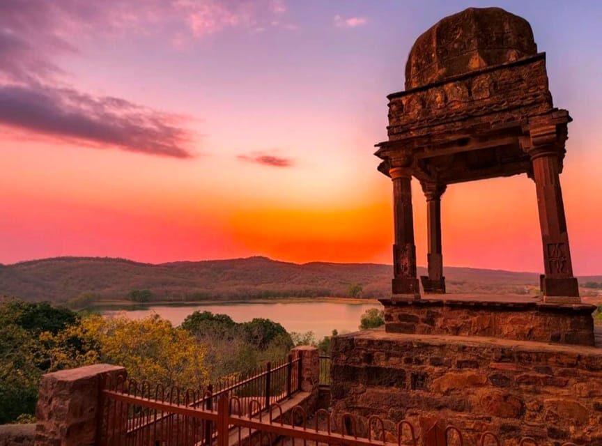 Ranthambore Fort and Ganesh Temple tour in a Jeep - Ranthambore National Park viewing time: the realistic big-cat approach