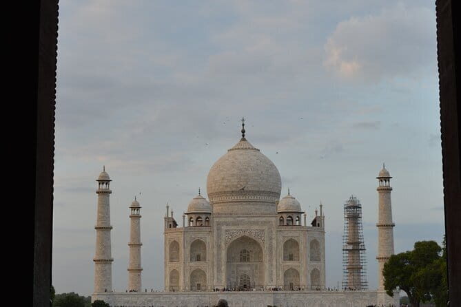 Red Fort Fast Track Entry Ticket in Delhi 2 hours Tour - What’s included for $33.13: a value check that’s actually useful
