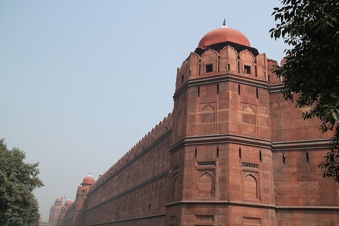 Red Fort Sound and light show with Old Delhi Walk - Mosquitoes and the messy edges of any night show