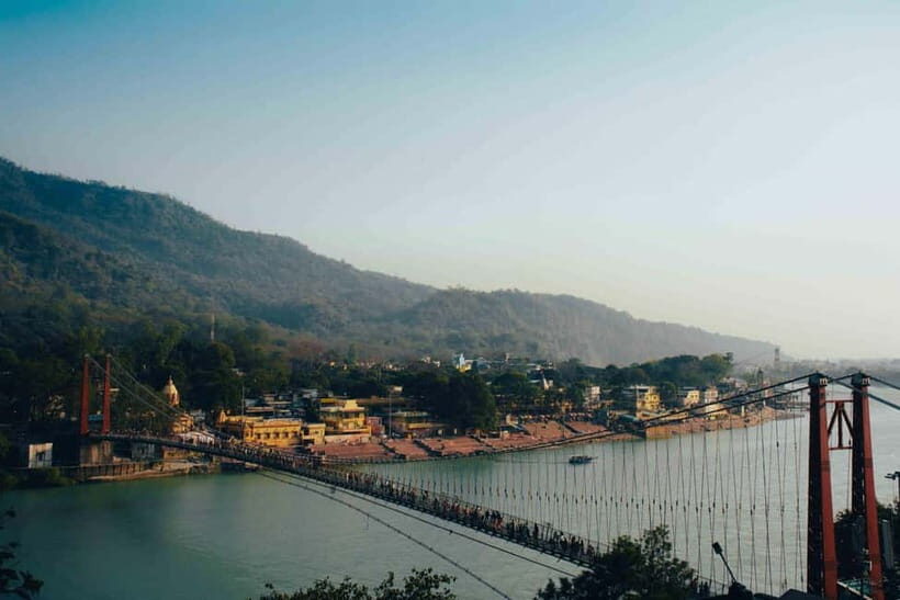 Rishikesh Full Day Guided Sightseeing Tour with Ganga Aarti - The value of a guided plan (and how the guide helps)