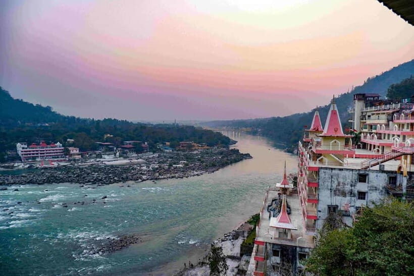 Rishikesh Spiritual Evening Tour with Sacred Ganga Aarti - Parmarth Niketan and the Grand Ganga Aarti Sthal