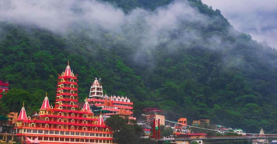 Rishikesh Walking Tour (2 Hours Guided Walking Tour) - How the 2-hour loop balances ashrams, temples, and trails