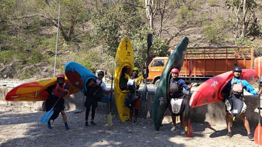 Rishikesh: White-Water Rafting Trip for All Levels - What you’ll actually do on the river: rapids, swimming breaks, and body surfing