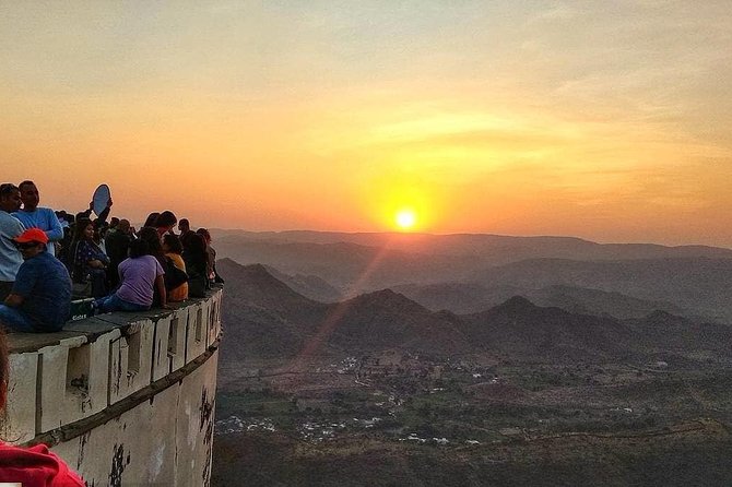 Round Trip Transfers to Sajjangarh Monsoon Palace with tickets - Price and value: why $22.70 can make sense