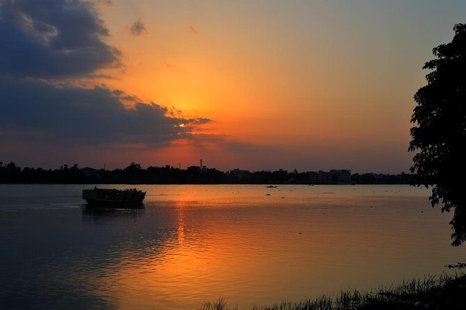 Sailing and Camping on the Ganges - Key Things That Make This Trip Worth Your Time
