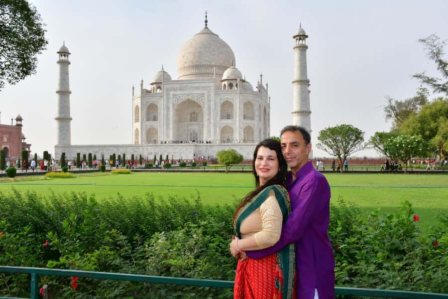 Same Day Agra/Taj Mahal Tour from Delhi – All Inclusive - Private Car, English-Speaking Guides, and Real-World Smoothness