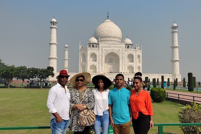 Same Day Agra Tour by Car From Delhi - Leaving Delhi: The Car Ride That Sets the Tone