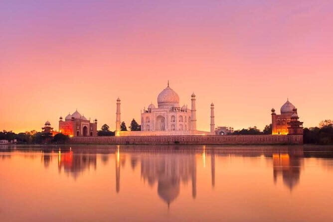 Same Day Agra Trip by Car from Delhi - All Inclusive - The morning drive: leaving Delhi on purpose