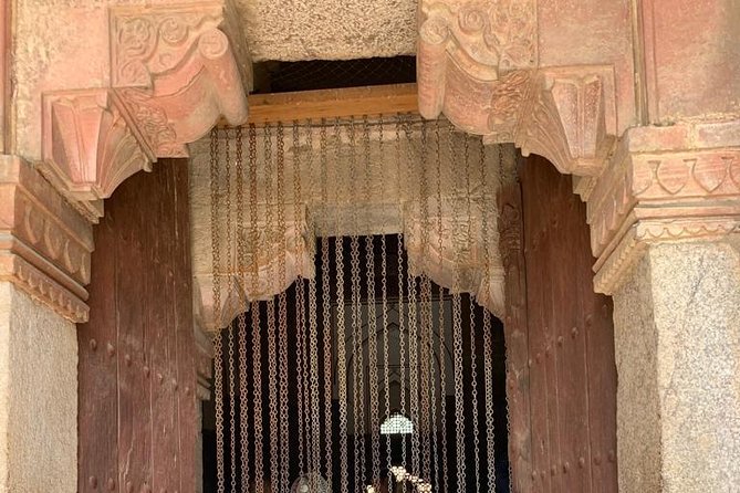Same Day Delhi Agra Delhi Tour by private Car - The Driver and Car Experience: The Part You Feel Most
