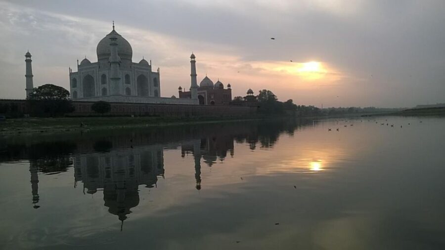 Same Day Incredible Taj Mahal Tour From Jaipur By Car - A Fast Jaipur-to-Agra Day Trip, Without the Stress Spiral
