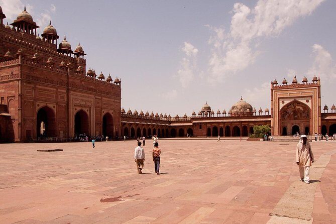 Same Day Taj Mahal & Agra Fort Tour with Skip The Line Tickets - The UNESCO ghost town stop: Fatehpur Sikri and its red-stone palaces