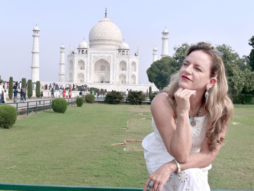 Same Day Taj Mahal Agra Tour Package from Delhi by Car - Your private AC car experience: comfort and logistics that matter