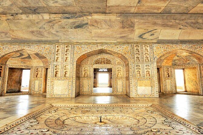 Same Day Taj Mahal and Agra Fort Tour from Delhi By Car - Delhi to Agra in one shot: what the day really feels like