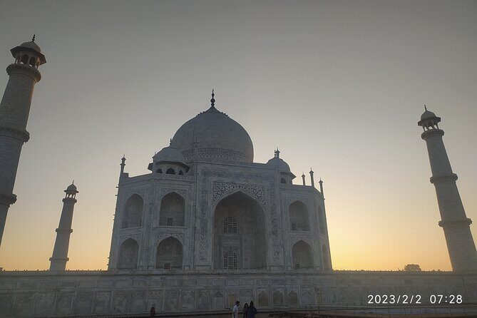 Same Day Taj Mahal and Agra Fort tour from New Delhi - Inside the Taj Mahal Circuit: 2 Hours of Key Views