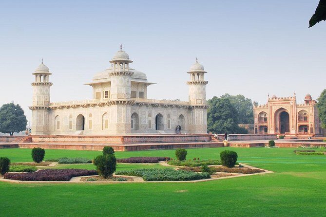 Same Day Taj Mahal Tour from Gurgaon (Gurugram) - Baby Taj (Itmad-ud-Daulah) at 4:00 PM: the calm side quest