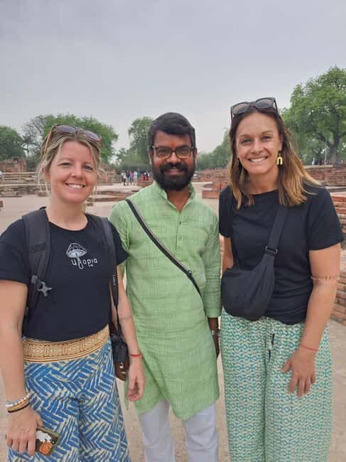 Sarnath: foot steps of Buddha - A guided archaeological park walk: see the ruins without getting lost