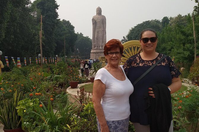 Sarnath, the place of first ceremon of Budhha. - The Main Temple Area: Quiet Vibes and Belief in Motion