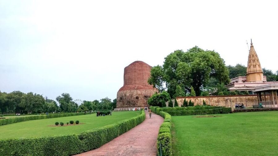 Sarnath Tour- Where Buddhism Originated - Mulgandh Kuti Vihar: Where Meditation Takes Center Stage