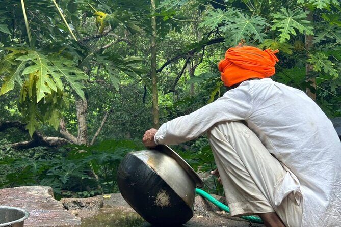 Secret Cooking Session with the bheel Tribe - Rock, ritual, and quiet: visiting the Lord Shiva Temple made of stone