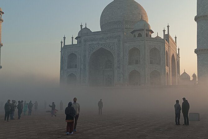 Skip The Line - Sunrise View Of Tajmahal From Delhi By Car - Key things you’ll notice on this sunrise Taj Mahal day