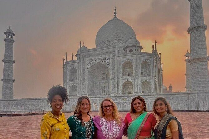 Skip The Line - Sunrise View Of Tajmahal From Delhi By Car - Guides who make the long day feel smooth