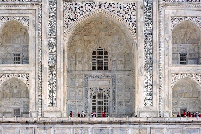 Skip the line: Taj Mahal Agra Private Day Trip From Delhi By Car - What the drive feels like (and how to prepare)