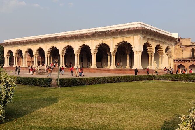 Skip the line: Taj Mahal Agra Private Day Trip From Delhi By Car - Getting picked up in Delhi (and why timing matters)