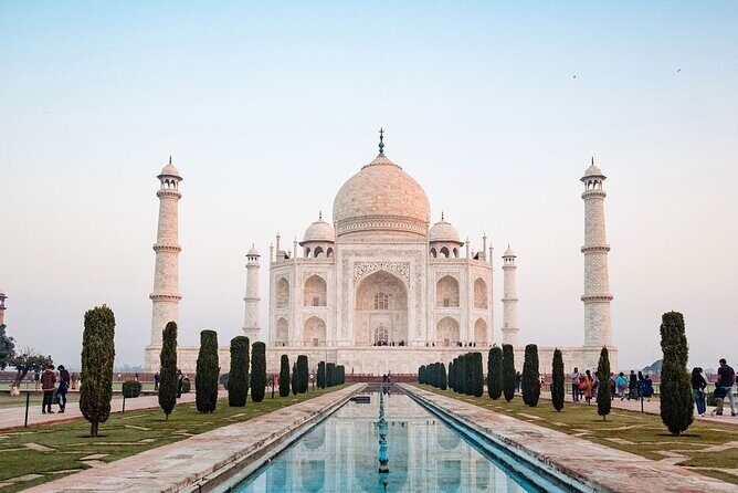 Skip the line Taj Mahal and Agra Fort private Tour by Car - Why this private combo makes sense in Agra