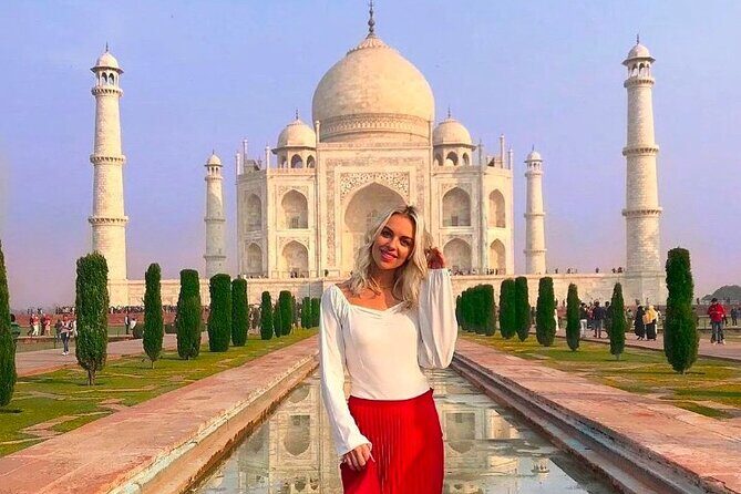 Skip-The-Line Taj Mahal Private Guided Tour - Tickets, shoes covers, and water: the “little things” that add up